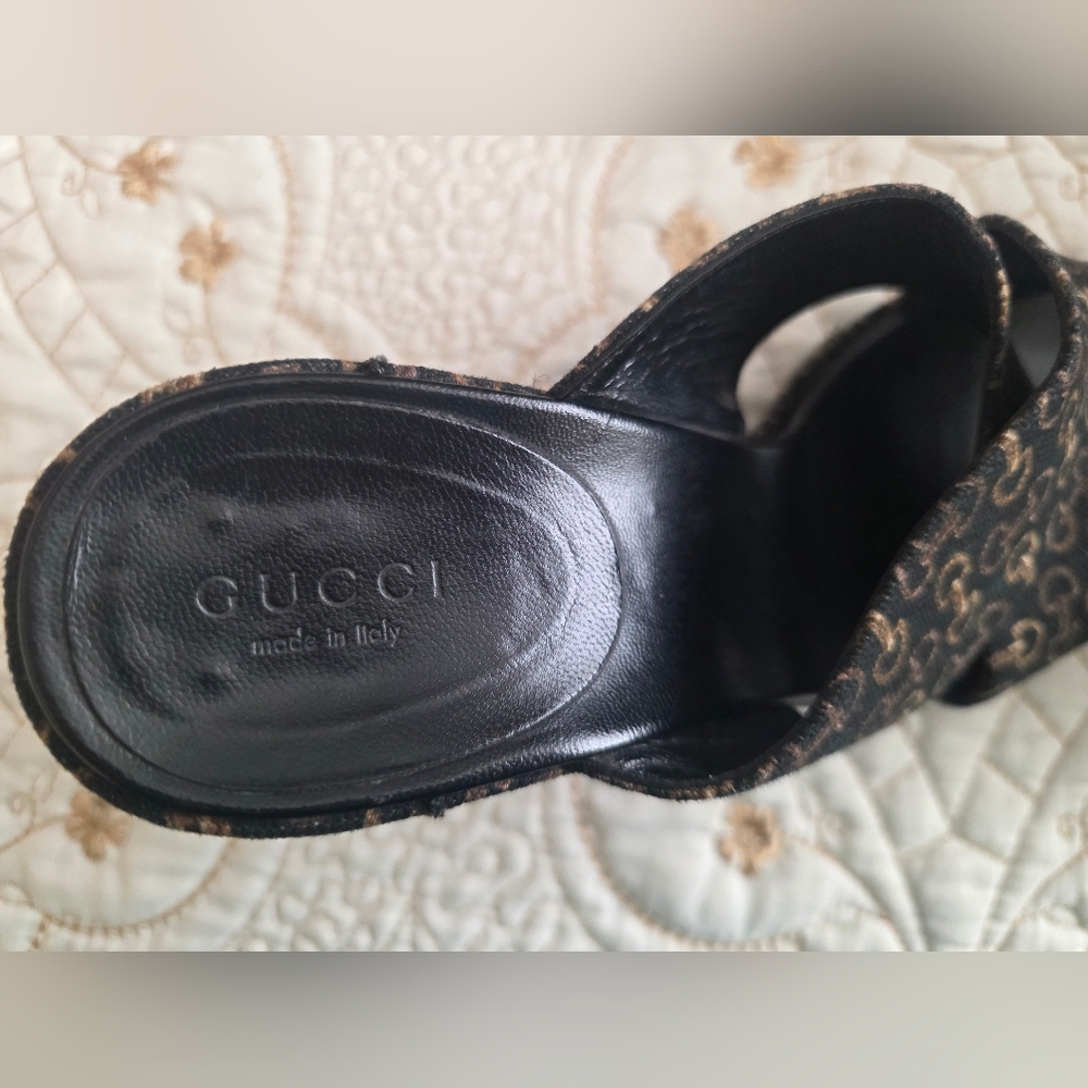 Gucci Black Women's Heeled Sandals - Picture 5 of 12